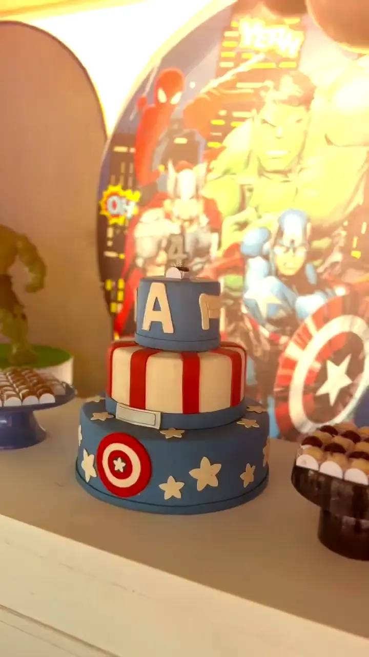 Capa do vídeo Buffet completo em festa infantil em casa em BH